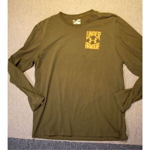 Under Armour Army Green Long Sleeve Deer Hunter Graphic T-Shirt - Size XL